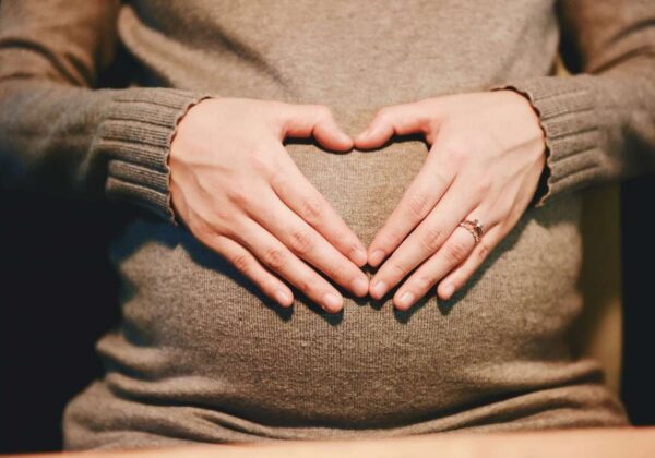 Qu&rsquo;est-ce qui causent les hémorroïdes chez la femme enceinte ?
