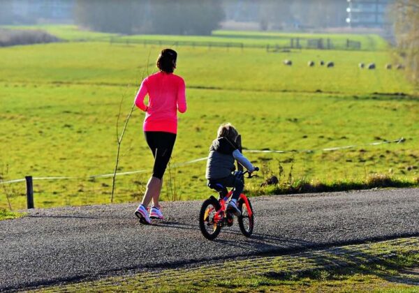 Comment apprendre à votre enfant à faire du vélo ?