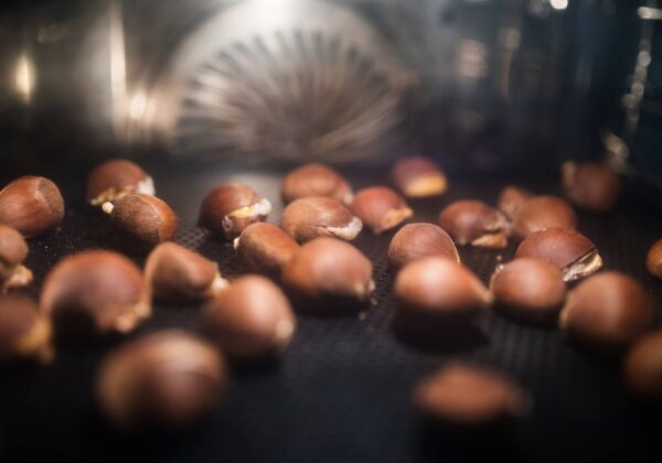 Comment faire cuir des châtaignes au four ? (marrons chauds)