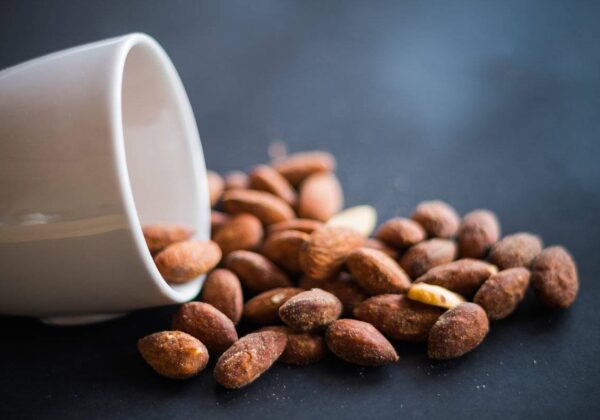 Comment torréfier les amandes ? 👩‍🍳