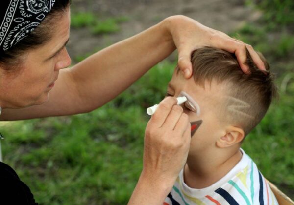 Quels maquillages choisir pour votre enfant ?