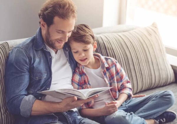 Comment intéresser son enfant à la lecture ?