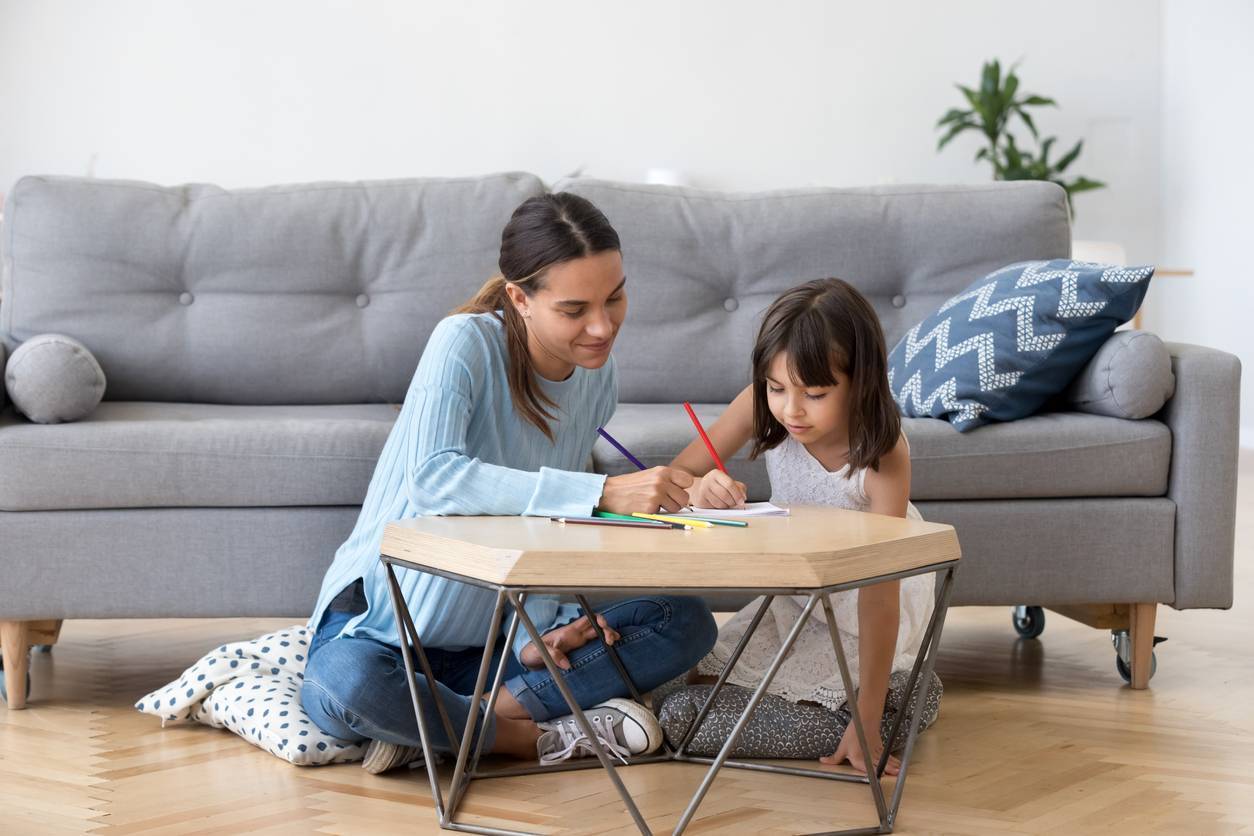 nounou enfant garde domicile