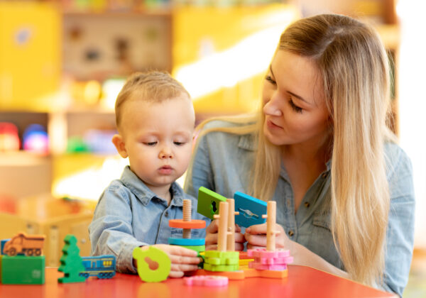 Quels métiers pour travailler avec les enfants ?